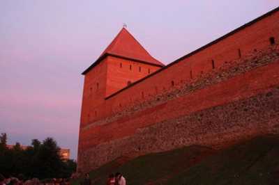 belarus_travel_lidskiy_zamok